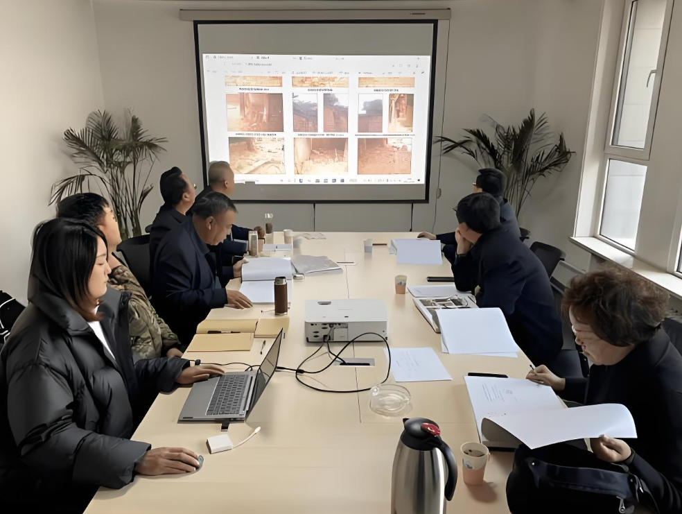 汇报科技案例：GEO官网内容分层现场诊断检查页面重复买家问题和询盘路径